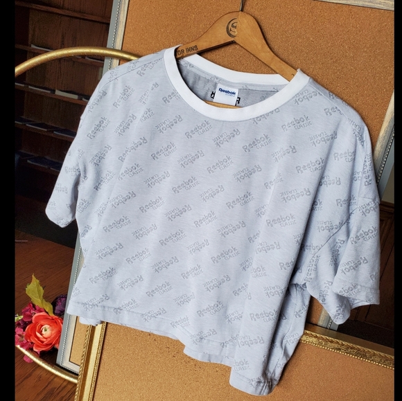 Reebok Classic Grey Crop Top - Picture 1 of 6